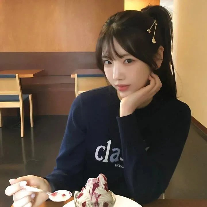 深锁春光一院愁