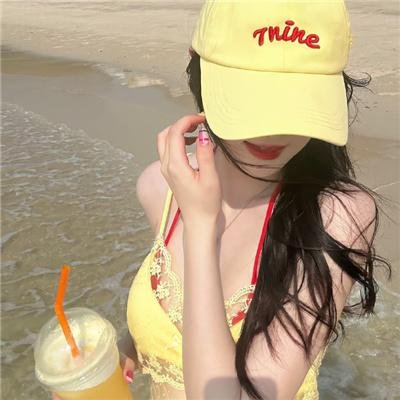 莫茜